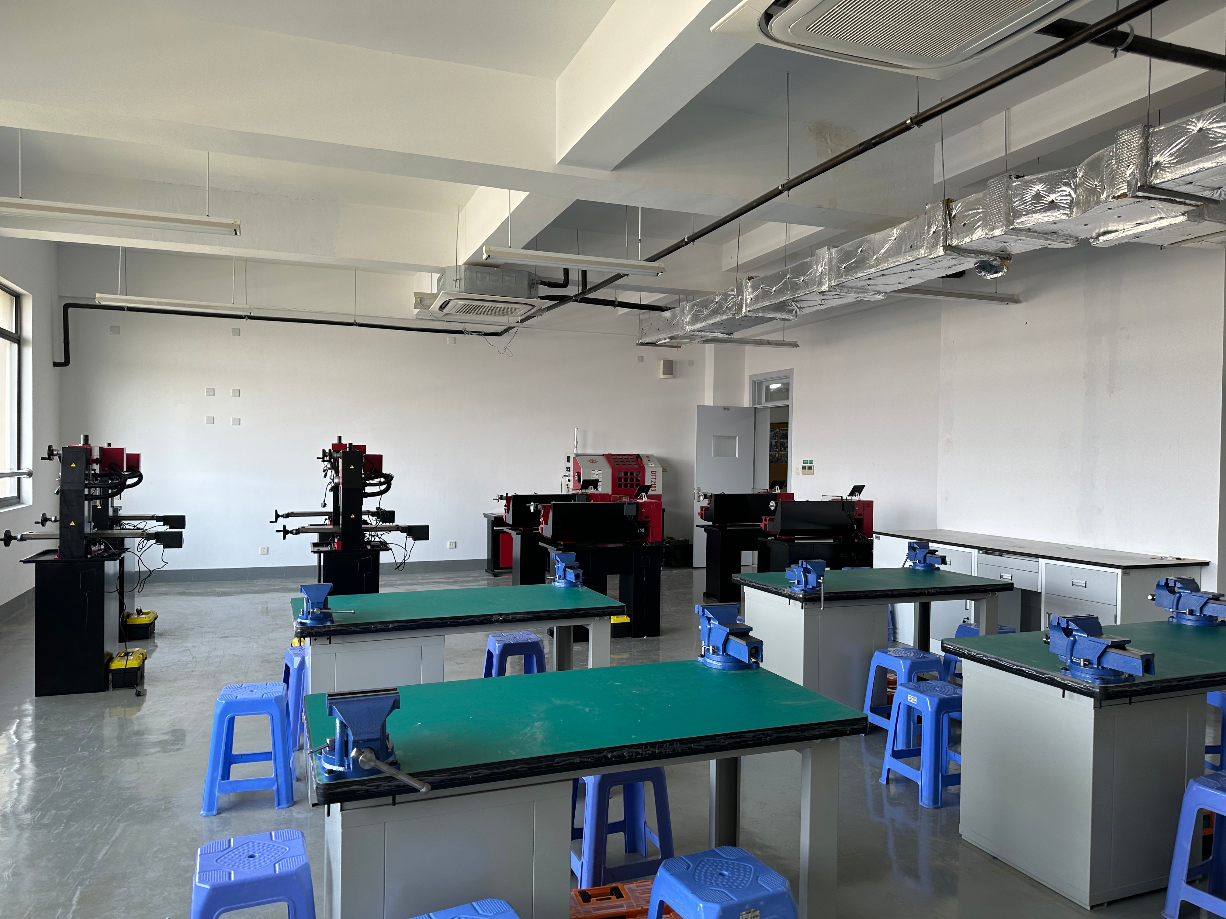 實(shí)驗(yàn)室機(jī)床 實(shí)驗(yàn)室機(jī)床